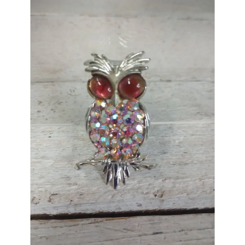 Vintage Silver Tone Rhinestone Pink Stone Owl Bird Brooch Pin Kitsch Boho Granny